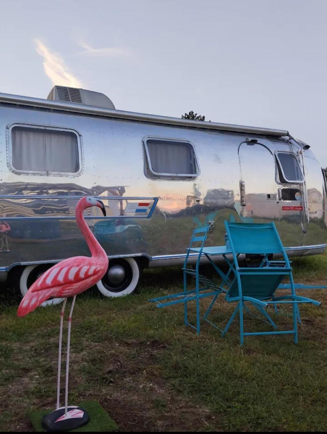 Vintage Camp Hotel Chabris Luaran gambar